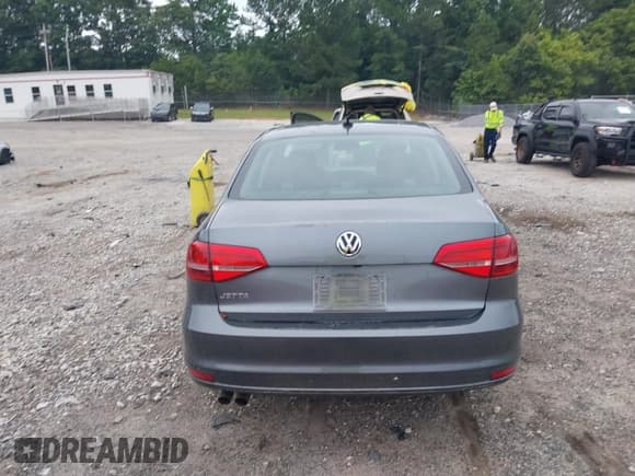 ✅ 2015 Volkswagen Jetta S • VIN: 3VW2K7AJ0FM213133 • Lot: 42645479. Listed on IAAI with 113,064 mi. Free auction sales archive from the USA and detailed vehicle history report at DreamBid. Image 16.