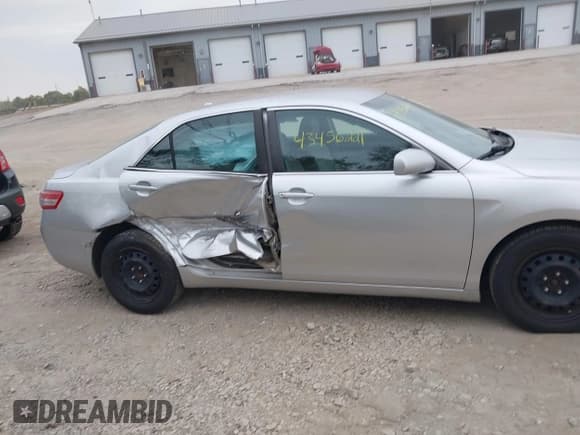 ✅ 2011 Toyota Camry LE • VIN: 4T4BF3EK9BR115499 • Лот: 43456221. Опубликован ранее на IAAI с пробегом 167 630 миль. Бесплатный доступ к архиву аукционных продаж из США и подробный отчёт об истории автомобиля на DreamBid. Изображение 13.