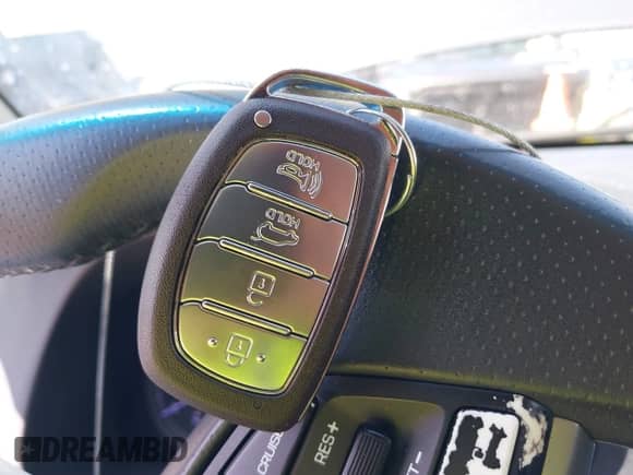 2017 Hyundai Tucson Sport with VIN KM8J33A20HU504559, listed as a IAAI auction lot 42003765 with 139,767 mi miles and . Bid and sale history available at DreamBid. Image 11.