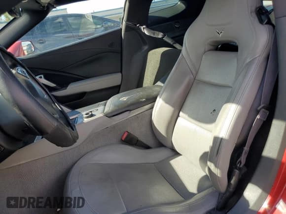 ✅ 2014 Chevrolet Corvette 2LT • VIN: 1G1YD2D76E5129034 • Lot: 82211175. Listed on Copart with 67,642 mi. Free auction sales archive from the USA and detailed vehicle history report at DreamBid. Image 10.