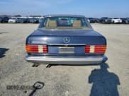 ✅ 1983 Mercedes-Benz 380 • VIN: WDB12603312037150 • Lot: 94060095. Wystawiony na Copart z przebiegiem 117 135 mil. Bezpłatny archiwum sprzedaży aukcyjnych z USA i szczegółowy raport historii pojazdu na DreamBid. Zdjęcie 6.