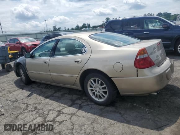 ✅ 2002 Chrysler 300M M • VIN: 2C3AE66G62H136598 • Lot: 63236195. Wystawiony na Copart z przebiegiem 131 696 mil. Bezpłatny archiwum sprzedaży aukcyjnych z USA i szczegółowy raport historii pojazdu na DreamBid. Zdjęcie 2.