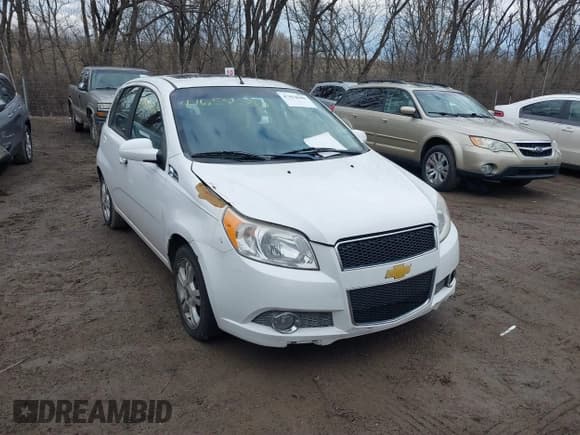 ✅ 2010 Chevrolet Aveo 2LT • VIN: KL1TG6DE0AB106365 • Lot: 41654580. Wystawiony na IAAI z przebiegiem 81 353 mil. Bezpłatny archiwum sprzedaży aukcyjnych z USA i szczegółowy raport historii pojazdu na DreamBid. Zdjęcie 1.