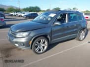 ✅ 2012 Volkswagen Tiguan S • VIN: WVGBV7AX6CW100583 • Lot: 43542063. Listed on IAAI with 138,877 mi. Free auction sales archive from the USA and detailed vehicle history report at DreamBid. Image 2.