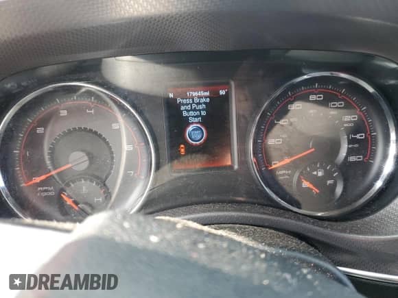 ✅ 2013 Dodge Charger RT • VIN: 2C3CDXCT6DH629655 • Lot: 84090344. Wystawiony na Copart z przebiegiem 179 645 mil. Bezpłatny archiwum sprzedaży aukcyjnych z USA i szczegółowy raport historii pojazdu na DreamBid. Zdjęcie 9.