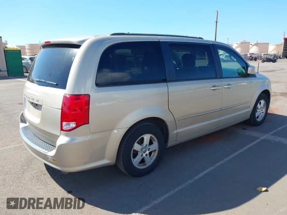 ✅ 2012 Dodge Grand Caravan SXT • VIN: 2C4RDGCG9CR414899 • Лот: 43664583. Опубликован ранее на IAAI с пробегом 91 278 миль. Бесплатный доступ к архиву аукционных продаж из США и подробный отчёт об истории автомобиля на DreamBid. Изображение 4.