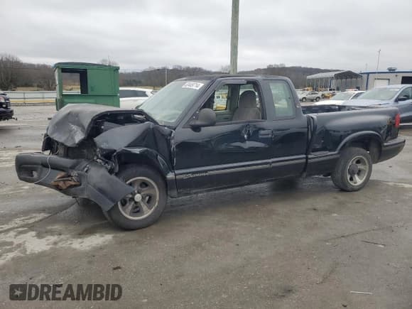 ✅ 1998 GMC Sonoma SLS • VIN: 1GTCS19X5W8502333 • Lot: 83449714. Listed on Copart with Not provided. Free auction sales archive from the USA and detailed vehicle history report at DreamBid. Image 1.