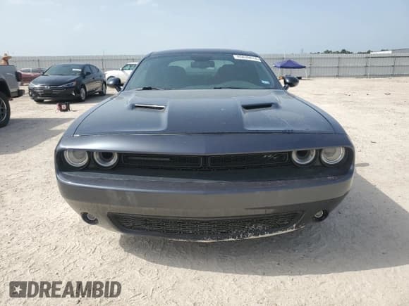 ✅ 2016 Dodge Challenger R/T • VIN: 2C3CDZBT3GH232521 • Lot: 65639814. Wystawiony na Copart z przebiegiem 147 226 mil. Bezpłatny archiwum sprzedaży aukcyjnych z USA i szczegółowy raport historii pojazdu na DreamBid. Zdjęcie 5.