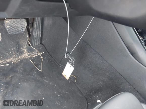 ✅ 2023 BMW 2 Series 230i • VIN: 3MW23CM02P8D39187 • Lot: 42207930. Listed on IAAI with 23,310 mi. Free auction sales archive from the USA and detailed vehicle history report at DreamBid. Image 11.