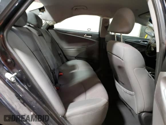 2012 Hyundai Sonata GLS z VIN 5NPEB4AC1CH502698, wystawiony jako Copart lot #86479855 z przebiegiem 135 974 mil mil oraz Szkoda całkowita • Salvage title. Historia ofert i sprzedaży dostępna na DreamBid. Obrazek 10.