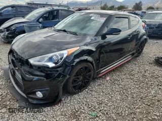 2013 Hyundai Veloster Turbo с VIN KMHTC6AE0DU173612, выставлен на аукционе Copart как лот 84559225 с пробегом 130 429 миль миль и Списание • Salvage title. История ставок и продаж доступна на DreamBid. Изображение 1.