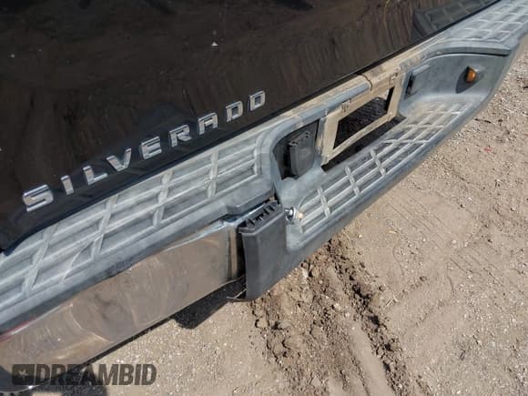 ✅ 2013 Chevrolet Silverado 1500 LT • VIN: 3GCPCSE06DG213630 • Lot: 43180548. Listed on IAAI with 167,431 mi. Free auction sales archive from the USA and detailed vehicle history report at DreamBid. Image 11.