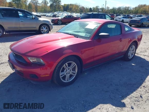✅ 2011 Ford Mustang V6 • VIN: 1ZVBP8AM4B5114039 • Lot: 43470230. Listed on IAAI with 94,967 mi. Free auction sales archive from the USA and detailed vehicle history report at DreamBid. Image 2.