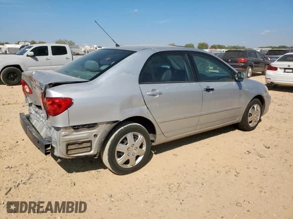 ✅ 2005 Toyota Corolla CE • VIN: 1NXBR32E15Z447554 • Лот: 86214115. Опубликован ранее на Copart с пробегом Не указан. Бесплатный доступ к архиву аукционных продаж из США и подробный отчёт об истории автомобиля на DreamBid. Изображение 3.