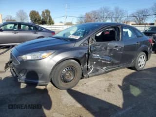 ✅ 2017 Ford Focus S • VIN: 1FADP3E26HL323770 • Лот: 92433465. Опубликован ранее на Copart с пробегом 109 480 миль. Бесплатный доступ к архиву аукционных продаж из США и подробный отчёт об истории автомобиля на DreamBid. Изображение 1.