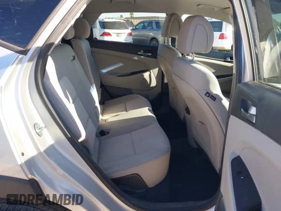 2017 Hyundai Tucson Sport с VIN KM8J33A25HU480551, выставлен на аукционе IAAI как лот 43199584 с пробегом 50 322 миль миль и . История ставок и продаж доступна на DreamBid. Изображение 8.