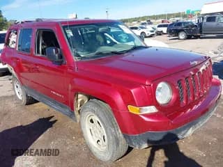 ✅ 2017 Jeep Patriot High Altitude • VIN: 1C4NJPFA7HD171330 • Lot: 43570274. Listed on IAAI with 152,800 mi. Free auction sales archive from the USA and detailed vehicle history report at DreamBid. Image 1.