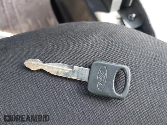 ✅ 2020 Ford Police Interceptor Utility • VIN: 1FM5K8AB2LGC51317 • Lot: 41755681. Wystawiony na IAAI z przebiegiem 102 945 mil. Bezpłatny archiwum sprzedaży aukcyjnych z USA i szczegółowy raport historii pojazdu na DreamBid. Zdjęcie 11.