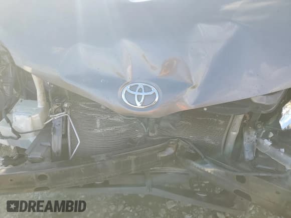 ✅ 2011 Toyota Sienna LE • VIN: 5TDKK3DC8BS012048 • Lot: 90010035. Wystawiony na Copart z przebiegiem Nie podano. Bezpłatny archiwum sprzedaży aukcyjnych z USA i szczegółowy raport historii pojazdu na DreamBid. Zdjęcie 12.