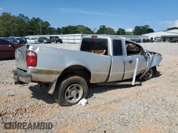 ✅ 2005 Ford Ranger XL • VIN: 1FTZR15E25PA85848 • Lot: 55028305. Wystawiony na Copart z przebiegiem Nie podano. Bezpłatny archiwum sprzedaży aukcyjnych z USA i szczegółowy raport historii pojazdu na DreamBid. Zdjęcie 3.