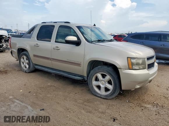 ✅ 2007 Chevrolet Avalanche LS • VIN: 3GNEC12017G140300 • Lot: 66504505. Listed on Copart with Not provided. Free auction sales archive from the USA and detailed vehicle history report at DreamBid. Image 4.