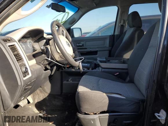 ✅ 2009 Dodge 1500 SLT • VIN: 1D3HB13T99S733116 • Lot: 81619814. Wystawiony na Copart z przebiegiem Nie podano. Bezpłatny archiwum sprzedaży aukcyjnych z USA i szczegółowy raport historii pojazdu na DreamBid. Zdjęcie 7.