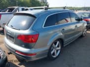 ✅ 2008 Audi Q7 Premium • VIN: WA1EV74L58D028945 • Lot: 42681836. Wystawiony na IAAI z przebiegiem 156 196 mil. Bezpłatny archiwum sprzedaży aukcyjnych z USA i szczegółowy raport historii pojazdu na DreamBid. Zdjęcie 4.