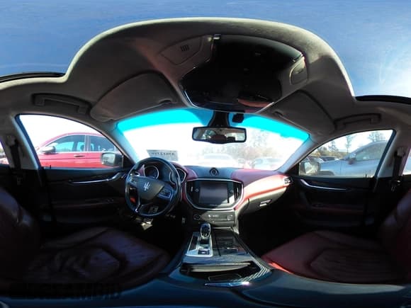 ✅ 2015 Maserati Ghibli S Q4 • VIN: ZAM57RTA0F1131745 • Лот: 43612319. Опубликован ранее на IAAI с пробегом 50 792 миль. Бесплатный доступ к архиву аукционных продаж из США и подробный отчёт об истории автомобиля на DreamBid. Изображение 18.