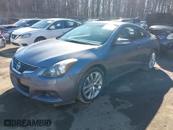 ✅ 2010 Nissan Altima SR • VIN: 1N4BL2EP5AC149804 • Лот: 41571441. Опубликован ранее на IAAI с пробегом 122 869 миль. Бесплатный доступ к архиву аукционных продаж из США и подробный отчёт об истории автомобиля на DreamBid. Изображение 2.