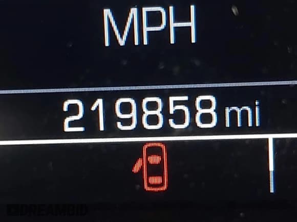 ✅ 2019 Chevrolet Silverado 1500 LT • VIN: 2GCVKPEC1K1113653 • Lot: 42731153. Wystawiony na IAAI z przebiegiem 219 858 mil. Bezpłatny archiwum sprzedaży aukcyjnych z USA i szczegółowy raport historii pojazdu na DreamBid. Zdjęcie 16.