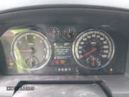 ✅ 2009 Dodge 1500 Laramie • VIN: 1D3HV13T69S799484 • Lot: 42312702. Wystawiony na IAAI z przebiegiem 254 233 mil. Bezpłatny archiwum sprzedaży aukcyjnych z USA i szczegółowy raport historii pojazdu na DreamBid. Zdjęcie 7.