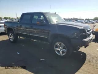 ✅ 2006 Chevrolet Silverado 1500 LT1 • VIN: 2GCEK13T261135425 • Лот: 59132374. Опубликован ранее на Copart с пробегом 165 656 миль. Бесплатный доступ к архиву аукционных продаж из США и подробный отчёт об истории автомобиля на DreamBid. Изображение 4.