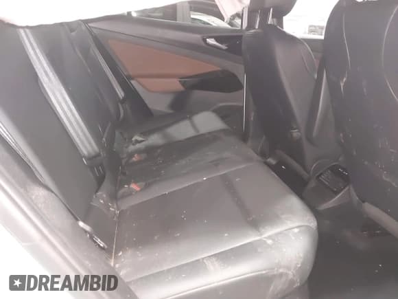 ✅ 2021 Volkswagen ID.4 Pro S • VIN: WVGUNPE28MP066343 • Lot: 41591937. Wystawiony na IAAI z przebiegiem 45 318 mil. Bezpłatny archiwum sprzedaży aukcyjnych z USA i szczegółowy raport historii pojazdu na DreamBid. Zdjęcie 8.