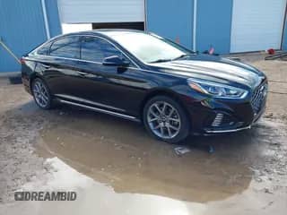 2018 Hyundai Sonata Limited с VIN 5NPE34AB6JH635927, выставлен на аукционе IAAI как лот 43388586 с пробегом 140 600 миль миль и . История ставок и продаж доступна на DreamBid. Изображение 1.