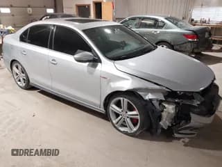 ✅ 2016 Volkswagen Jetta GLI SE • VIN: 3VW4T7AJ1GM308615 • Lot: 41701720. Wystawiony na IAAI z przebiegiem 109 665 mil. Bezpłatny archiwum sprzedaży aukcyjnych z USA i szczegółowy raport historii pojazdu na DreamBid. Zdjęcie 1.