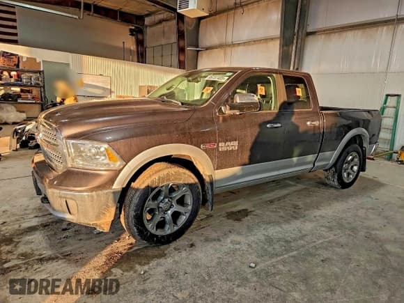 ✅ 2016 Ram 1500 Laramie • VIN: 1C6RR7JM2GS325326 • Лот: 95737405. Опубликован ранее на Copart с пробегом Не указан. Бесплатный доступ к архиву аукционных продаж из США и подробный отчёт об истории автомобиля на DreamBid. Изображение 1.