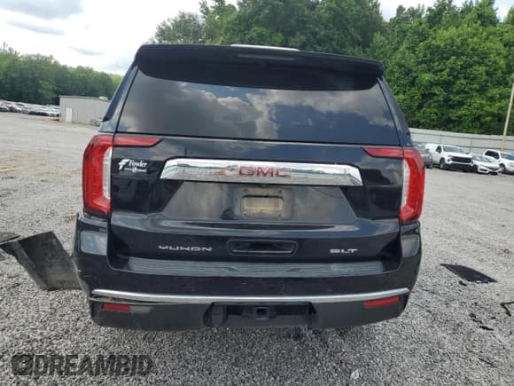 ✅ 2021 GMC Yukon XL SLT • VIN: 1GKS1GKD4MR372641 • Lot: 58814745. Listed on Copart with 73,085 mi. Free auction sales archive from the USA and detailed vehicle history report at DreamBid. Image 6.