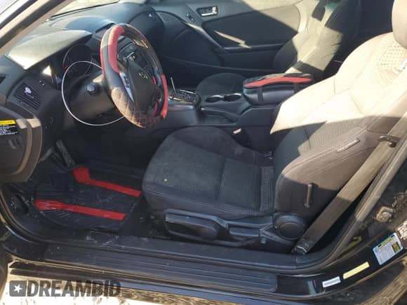 2012 Hyundai Genesis Coupe 2.0T с VIN KMHHT6KDXCU072734, выставлен на аукционе Copart как лот 42165235 с пробегом 106 405 миль миль и Чистый • Clean title. История ставок и продаж доступна на DreamBid. Изображение 7.