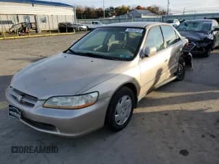 ✅ 2000 Honda Accord LX • VIN: 1HGCG1642YA084841 • Lot: 72237974. Listed on Copart with Not provided. Free auction sales archive from the USA and detailed vehicle history report at DreamBid. Image 1.
