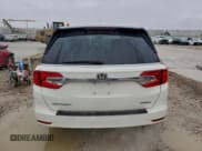 ✅ 2018 Honda Odyssey Touring • VIN: 5FNRL6H88JB053124 • Lot: 93779525. Wystawiony na Copart z przebiegiem 106 865 mil. Bezpłatny archiwum sprzedaży aukcyjnych z USA i szczegółowy raport historii pojazdu na DreamBid. Zdjęcie 6.