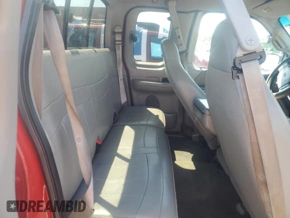 ✅ 2000 Ford F-150 • VIN: 1FTRX07W4YKA53569 • Lot: 53060445. Listed on Copart with Not provided. Free auction sales archive from the USA and detailed vehicle history report at DreamBid. Image 10.