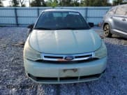 ✅ 2010 Ford Focus SE • VIN: 1FAHP3FN0AW149645 • Lot: 91670345. Wystawiony na Copart z przebiegiem Nie podano. Bezpłatny archiwum sprzedaży aukcyjnych z USA i szczegółowy raport historii pojazdu na DreamBid. Zdjęcie 5.