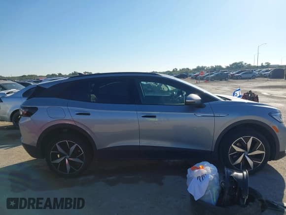 ✅ 2023 Volkswagen ID.4 S • VIN: 1V25MPE83PC030764 • Lot: 43486585. Listed on IAAI with 23,653 mi. Free auction sales archive from the USA and detailed vehicle history report at DreamBid. Image 13.