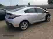 ✅ 2018 Chevrolet Volt LT • VIN: 1G1RC6S5XJU124015 • Lot: 62977943. Wystawiony na Copart z przebiegiem 66 152 mil. Bezpłatny archiwum sprzedaży aukcyjnych z USA i szczegółowy raport historii pojazdu na DreamBid. Zdjęcie 3.