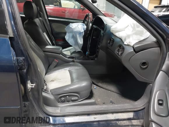 ✅ 2005 Pontiac Bonneville GXP • VIN: 1G2HZ54Y05U240241 • Lot: 43473149. Wystawiony na IAAI z przebiegiem 228 638 mil. Bezpłatny archiwum sprzedaży aukcyjnych z USA i szczegółowy raport historii pojazdu na DreamBid. Zdjęcie 5.