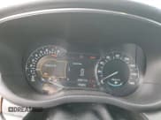 ✅ 2019 Lincoln MKC Select • VIN: 5LMCJ2D92KUL06278 • Lot: 82199585. Wystawiony na Copart z przebiegiem 62 297 mil. Bezpłatny archiwum sprzedaży aukcyjnych z USA i szczegółowy raport historii pojazdu na DreamBid. Zdjęcie 9.