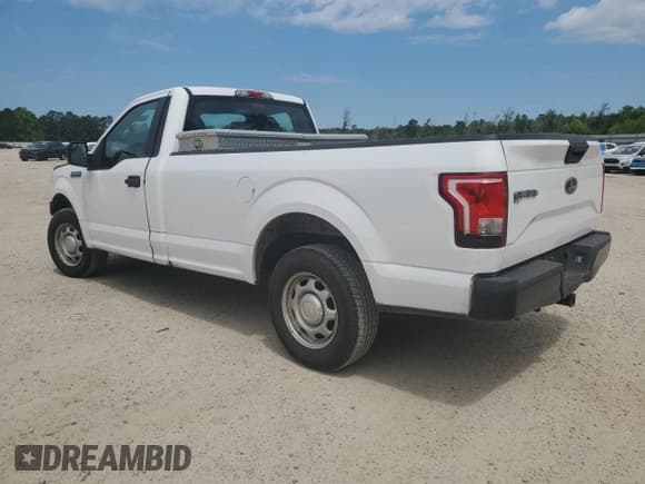 ✅ 2017 Ford F-150 XL • VIN: 1FTMF1CF2HKE54711 • Lot: 55502395. Wystawiony na Copart z przebiegiem 86 587 mil. Bezpłatny archiwum sprzedaży aukcyjnych z USA i szczegółowy raport historii pojazdu na DreamBid. Zdjęcie 2.