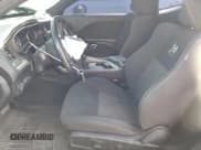 ✅ 2019 Dodge Challenger R/T Scat Pack • VIN: 2C3CDZFJ3KH618521 • Lot: 51953755. Wystawiony na Copart z przebiegiem Nie podano. Bezpłatny archiwum sprzedaży aukcyjnych z USA i szczegółowy raport historii pojazdu na DreamBid. Zdjęcie 7.