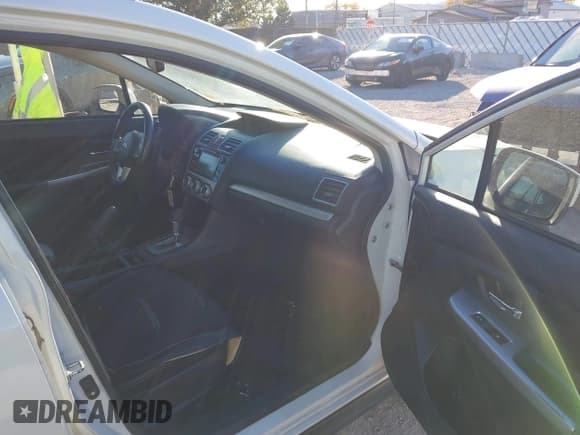 ✅ 2016 Subaru Crosstrek Premium • VIN: JF2GPABC1G8330086 • Lot: 43563862. Listed on IAAI with 138,999 mi. Free auction sales archive from the USA and detailed vehicle history report at DreamBid. Image 5.