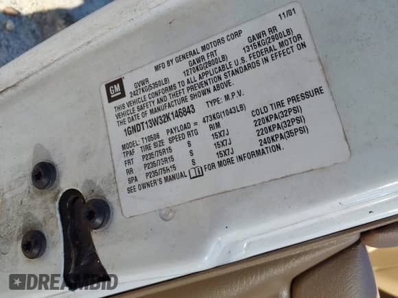 2002 Chevrolet Blazer LS with VIN 1GNDT13W32K146843, listed as a IAAI auction lot 41497892 with 121,882 mi miles and . Bid and sale history available at DreamBid. Image 9.